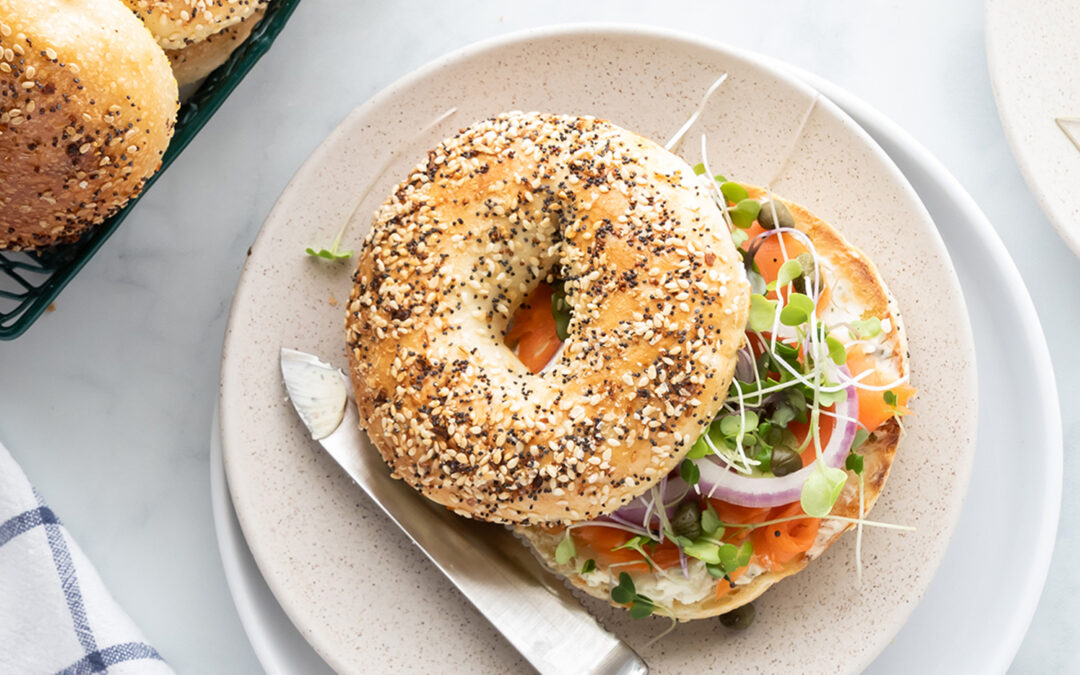 Quark Pro­te­in-Bagel aus dem Airfryer
